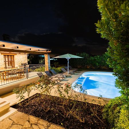 Villa Jurinea In Istrien Mit Pool Barat  Luaran gambar